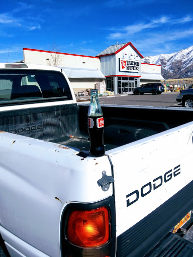 Home Improvement Store «Tractor Supply Co.», reviews and photos, 6880 Beaman Way, Stansbury Park, UT 84074, USA