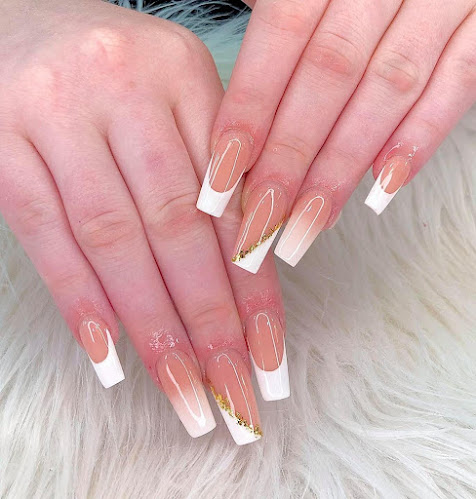 Reviews of American Fashion Nails in Swindon - Beauty salon