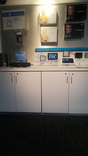 Cable Company «Cox Solutions Store», reviews and photos, 12221 Plaza Dr, Parma, OH 44130, USA