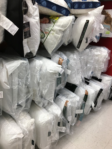 Department Store «T.J. Maxx», reviews and photos, 3445 Princeton Rd, Hamilton, OH 45011, USA