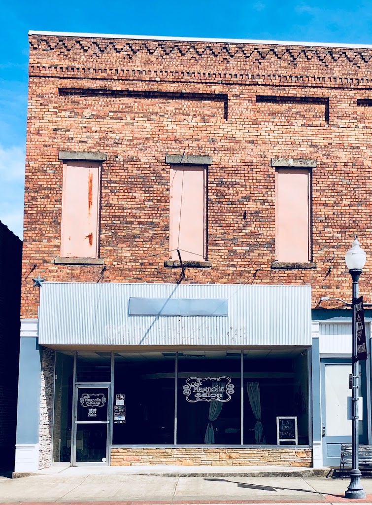 Pink Magnolia Salon 71055