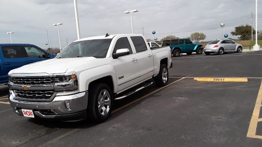 Ford Dealer «Ancira Ford», reviews and photos, 501 10th St, Floresville, TX 78114, USA