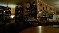 Atmosphère du Restaurant français Le 5ème CRU — Chez BruNab à Paris - n°12