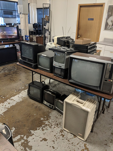 Used Computer Store «RE-PC Recycled Computers and Peripherals», reviews and photos, 1565 6th Ave S, Seattle, WA 98134, USA
