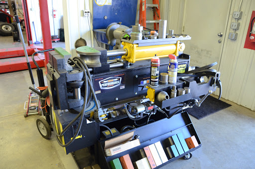 Auto Repair Shop «Smith Automotive», reviews and photos, 1411 NE 56th St, Pleasant Hill, IA 50327, USA