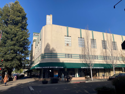 Book Store «Barnes & Noble», reviews and photos, 700 4th St, Santa Rosa, CA 95404, USA