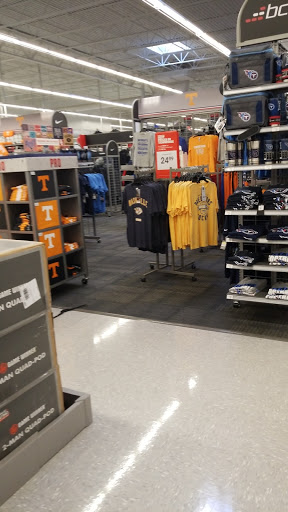 Sporting Goods Store «Academy Sports + Outdoors», reviews and photos, 130 S Hampton Pl, Clarksville, TN 37040, USA