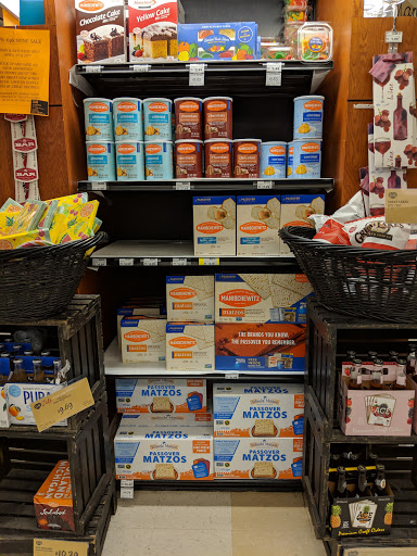 Grocery Store «D & W Fresh Market», reviews and photos, 2103 Parkview Ave, Kalamazoo, MI 49008, USA