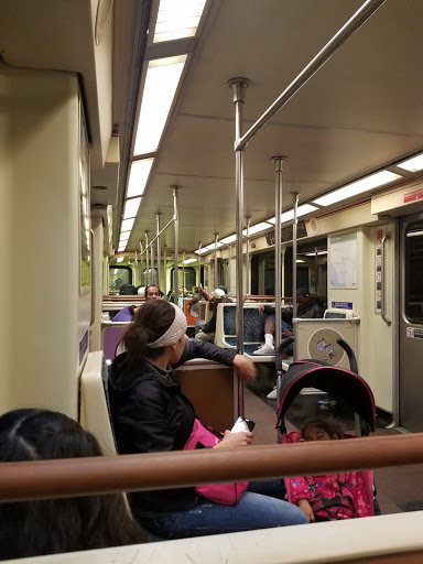 Shopping Mall «Los Angeles Mall», reviews and photos, 201 N Los Angeles St, Los Angeles, CA 90012, USA