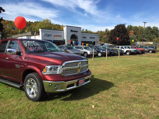 Jeep Dealer «Nemer Chrysler Jeep Dodge Ram of Saratoga», reviews and photos, 617 Maple Ave, Saratoga Springs, NY 12866, USA
