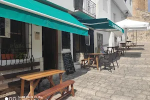 Bar La Hondonera image
