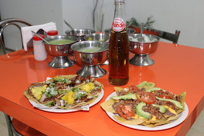 LOS FARAONES Taqueria & Restaurante - Manzana 009, 56300 San Salvador Atenco, State of Mexico, Mexico