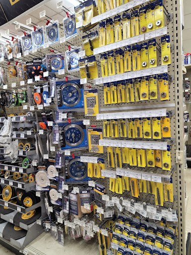 Hardware Store «Great Lakes Ace Hardware», reviews and photos, 3830 E 13 Mile Rd, Warren, MI 48092, USA