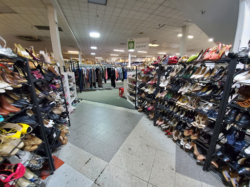 Thrift Store «Best Thrift», reviews and photos, 415 N Military Hwy, Norfolk, VA 23502, USA