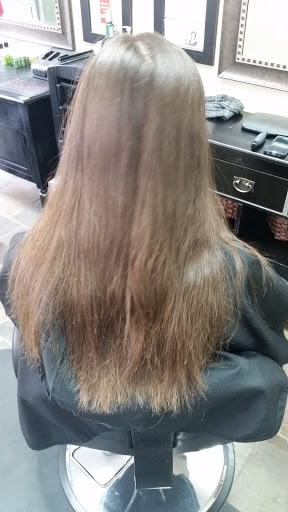 Beauty Salon «Little Red Dress Salon & Boutique», reviews and photos, 21515 WA-410, Bonney Lake, WA 98391, USA