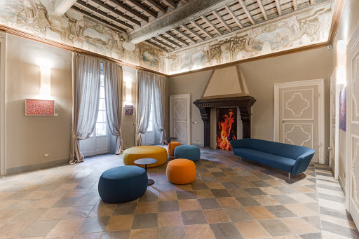 Palazzo Del Carretto - Art Apartments and Guesthouse