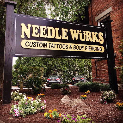 Needlewurks Body Piercing & Tattoo, 80 W Circular St, Saratoga Springs, NY 12866, USA, 
