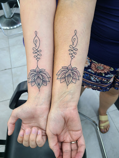 Tattoo Shop «Jet Set Tattoo», reviews and photos, 2522 S Atlantic Ave, Daytona Beach Shores, FL 32118, USA