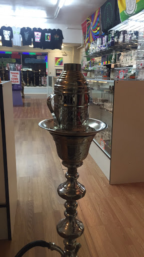 Tobacco Shop «The Smoke Shop», reviews and photos, 9823 16th Ave SW, Seattle, WA 98106, USA