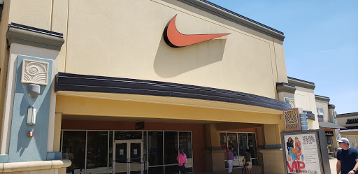 Nike Factory Store, 505 Premium Outlets Dr, Monroe, OH 45050, USA, 