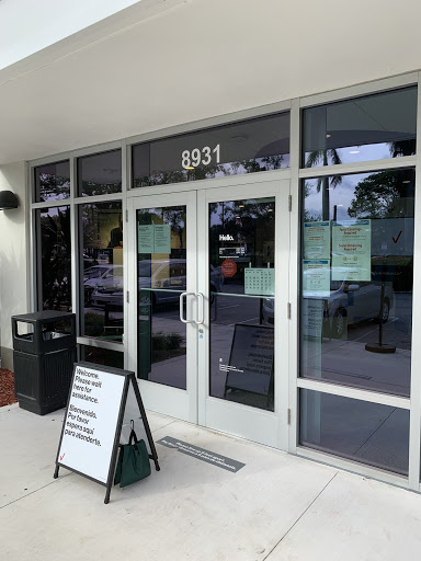 Cell Phone Store «Verizon», reviews and photos, 8931 W Atlantic Blvd, Coral Springs, FL 33071, USA