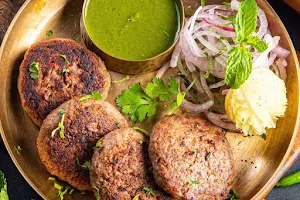AWADHI QUEEN- best chicken biryani in Zirakpur | best nonveg dishes in Zirakpur| best mutton champaran in Zirakpur| image