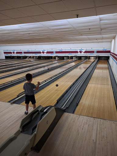 Bowling Alley «Academy Lanes», reviews and photos, 725 S Main St, Haverhill, MA 01835, USA