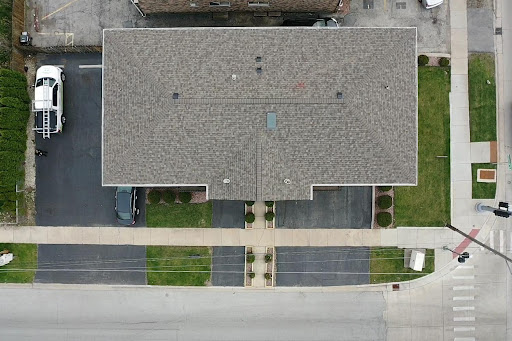 Roofing Contractor «New Edge Improvement Roofing Companies Chicago», reviews and photos, 7151 W Belmont Ave, Chicago, IL 60634, USA