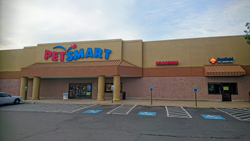 Pet Supply Store «PetSmart», reviews and photos, 11400 Financial Centre Pkwy, Little Rock, AR 72211, USA