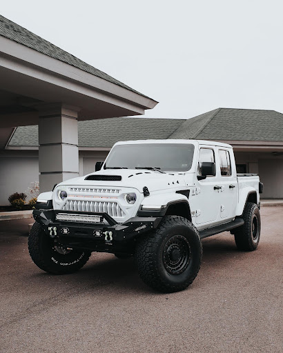 Chrysler Dealer «Jake Sweeney Chrysler Jeep Dodge, Inc.», reviews and photos, 85 W Kemper Rd, Springdale, OH 45246, USA