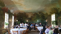 Atmosphère du Aux Goûters Champêtres Restaurant du Hameau à Chantilly - n°18