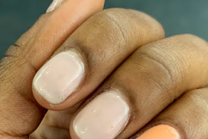 Color Splash Nails Wax Lashes