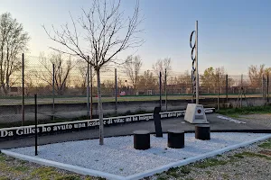 Gilles Villeneuve monument image