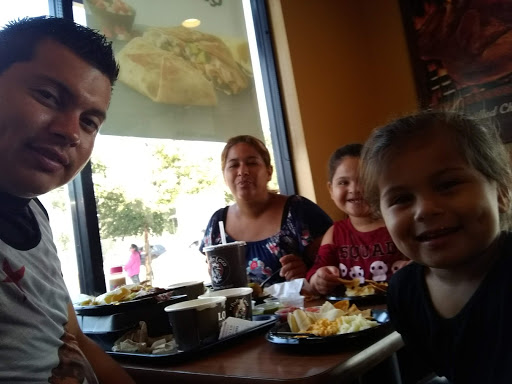 Mexican Restaurant «El Pollo Loco», reviews and photos, 1380 N Avalon Blvd, Wilmington, CA 90744, USA