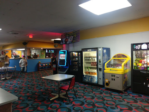 Bowling Alley «Bellair Lanes», reviews and photos, 2575 N Atlantic Ave, Daytona Beach, FL 32118, USA