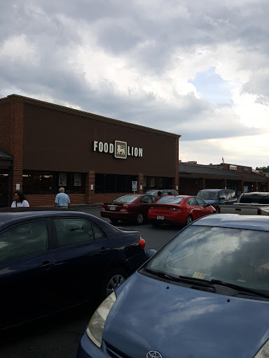Grocery Store «Food Lion», reviews and photos, 577 N Madison Rd #15, Orange, VA 22960, USA