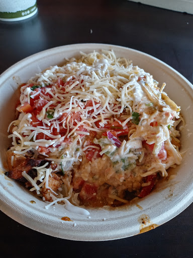 Mexican Restaurant «QDOBA Mexican Eats», reviews and photos, 398 W 14 Mile Rd, Troy, MI 48083, USA