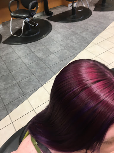 Hair Salon «Fantastic Sams Cut & Color», reviews and photos, 10218 Sullivan Rd c, Baton Rouge, LA 70818, USA