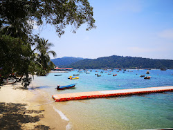 Foto di Perhentian Hazipah con una costa spaziosa