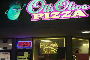 Olli Olive Pizza image