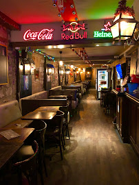 Atmosphère du Restaurant Hall's Beer Tavern à Paris - n°13