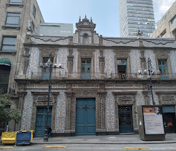 Plaza de Santo Domingo photo