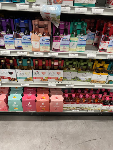 Wine Store «Luekens Liquors», reviews and photos, 3163 Curlew Rd, Oldsmar, FL 34677, USA