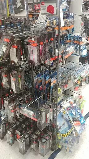 Sporting Goods Store «Big 5 Sporting Goods», reviews and photos, 7111 Eastern Ave, Bell Gardens, CA 90201, USA