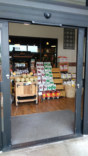 Grocery Store «The Fresh Market», reviews and photos, 12628 Tamiami Trail E, Naples, FL 34113, USA