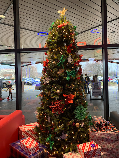 Movie Theater «Regal Cinemas Pinnacle 18 IMAX & RPX», reviews and photos, 11240 Parkside Dr, Knoxville, TN 37922, USA