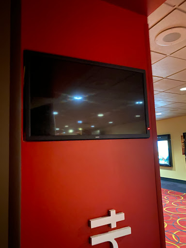 Movie Theater «AMC Crystal Run 16», reviews and photos, 1 Galleria Dr, Middletown, NY 10941, USA