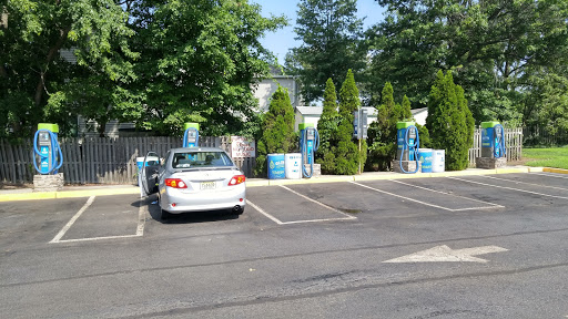 Car Wash «Glow Express Car Wash», reviews and photos, 1551 NJ-27, Edison, NJ 08817, USA