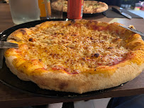 Pizza du Pizzeria PIZZ'AÏOLI - Pizzas au feu de bois Lyon 7 - n°18