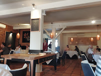 Atmosphère du Restaurant gastronomique Le Puits Saint-Jacques à Pujaudran - n°17
